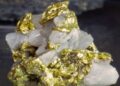 How Quartz Crystals Forge Earth’s Golden Nuggets