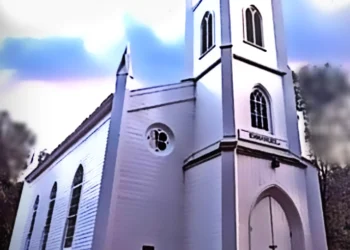 Christmas in Coloma Returns for 2024 with Ribbon-Cutting at Historic Emmanuel Church