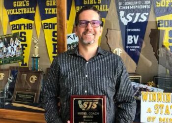 Steve White Steps Down as Oak Ridge Athletic Director and Teacher