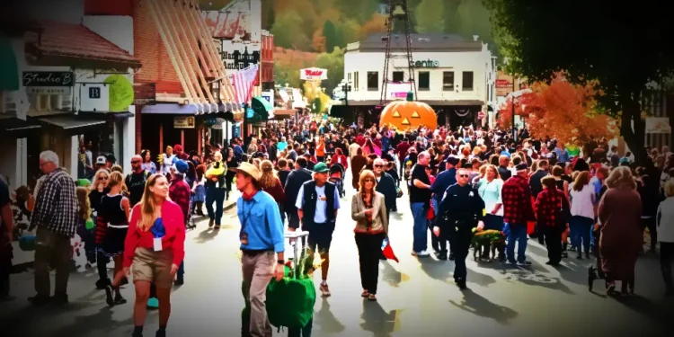 Placerville Art Walks Draw Crowds, Boost Local Economy