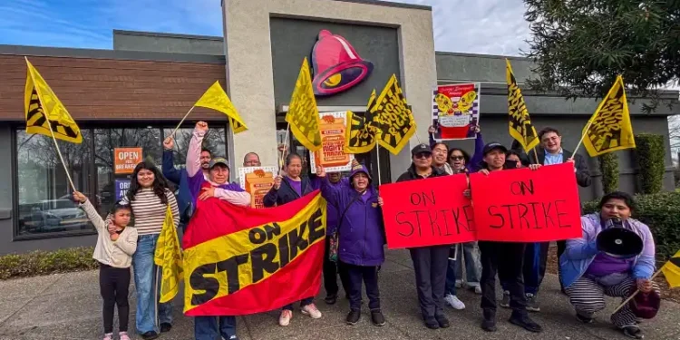 Workers Strike at El Dorado Hills Taco Bell, Alleging Racism and Unsafe Conditions