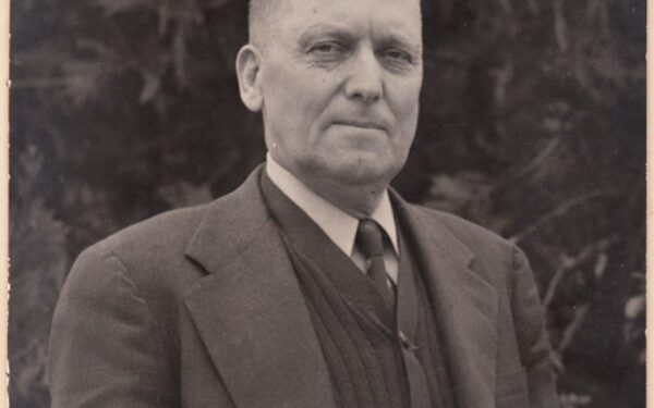 Butcher Knife Joe: The Untold Legend of a Swiss Logger Who Conquered a Mountain Lion