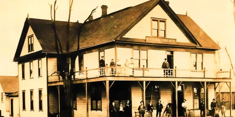 OPINION: Ghosts, Gold, and a Lady of the Night: Inside the Haunted Georgetown Hotel