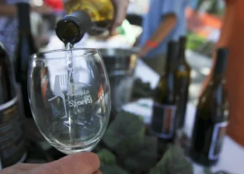 Sample the Sierra Returns to South Lake Tahoe