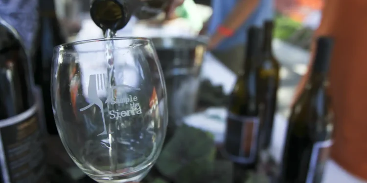 Sample the Sierra Returns to South Lake Tahoe