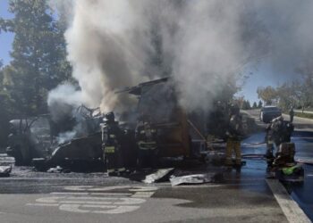 Moving Truck Destroyed by Fire in El Dorado Hills
